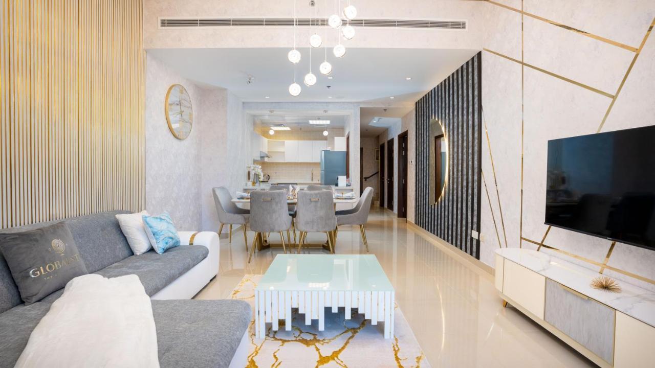 Exclusive Retreat Globalstay'S New 3Br Townhouse With Private Pool ดูไบ ภายนอก รูปภาพ